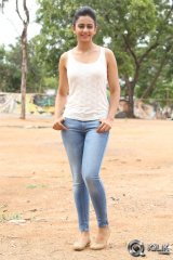 Rakul Preet Singh On The Sets Of Loukyam Movie